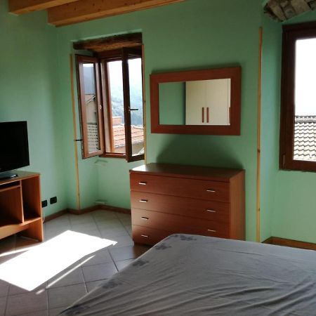 Casa Tarcisio Bed & Breakfast Faggeto Lario Luaran gambar